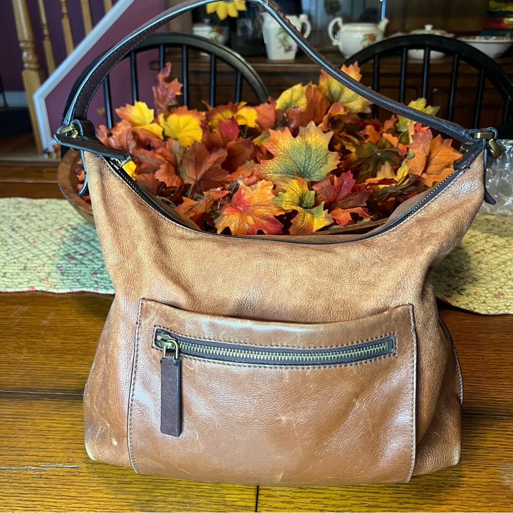 Fossil leather shoulder bag